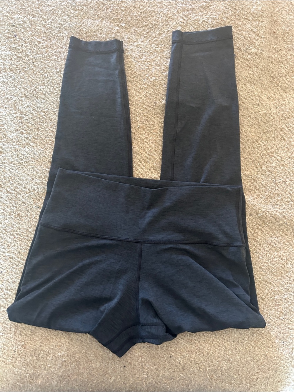 Aritzia Navy/Black High-Rise Performance Leggings